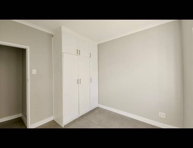 2 BEDROOM APARTMENT TO LET IN TOWNSEND ESTATE